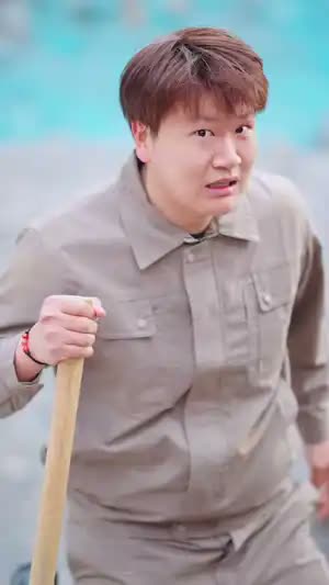 被拐挖矿,我挖出一条护国神龙